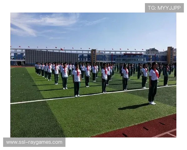 体育纪录片《嘉冠赛场》播出,聚焦运动员拼搏故事