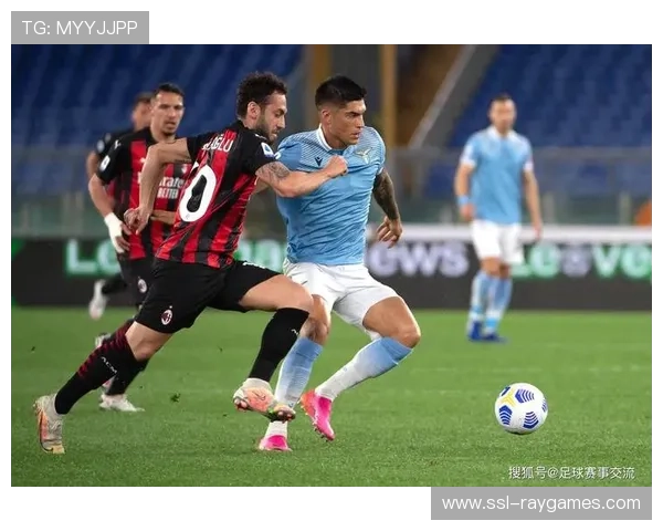 科莫vs亚特兰大半场胶着,主队控客队反击战术鲜明